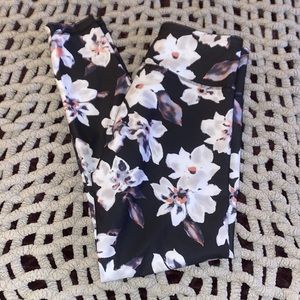 Zobha Womens High Waisted Floral Leggings Medium